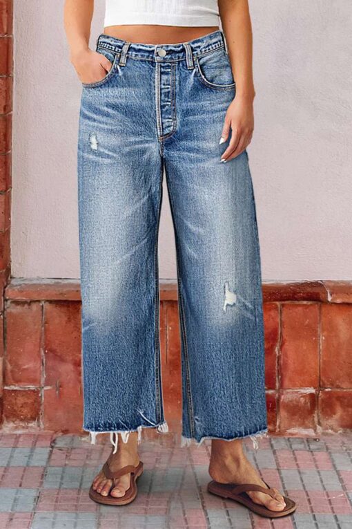 Wash Ripped Raw Hem Mid Rise Crop Jeans