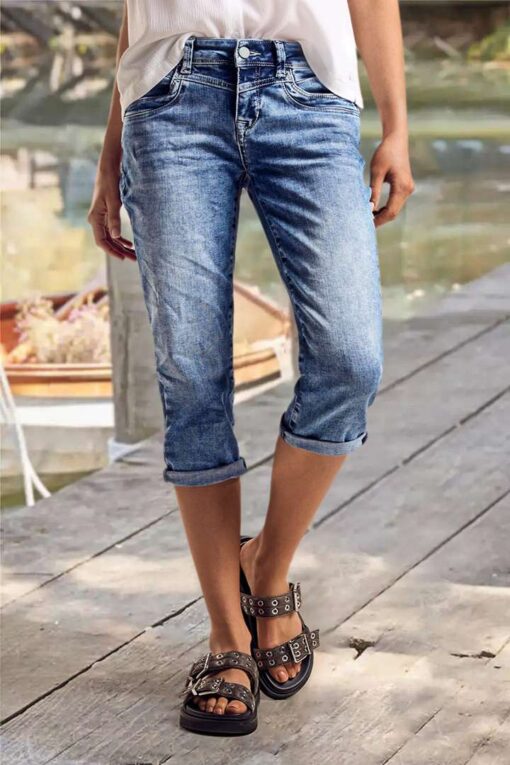 Wash Roll Hem High Rise Straight Leg Capri Jeans
